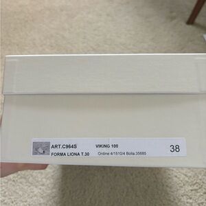 Clorinda antinori women’s beige sandal size 38